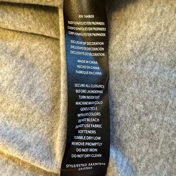 New Eddie Bauer Motion Long Sleeve Hooded Shirt - Men's Small - Picture 10 of 10